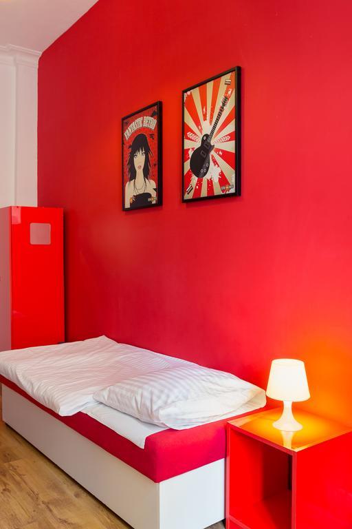 Retro Hostel Poznan Room photo